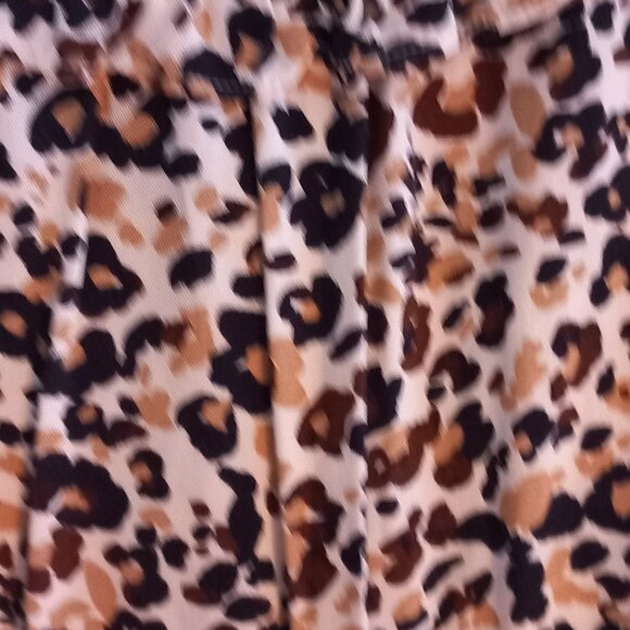 MAEVE Anthropologie Katia leopard print buttondown blouse with ruffles size 12 - Picture 9 of 9